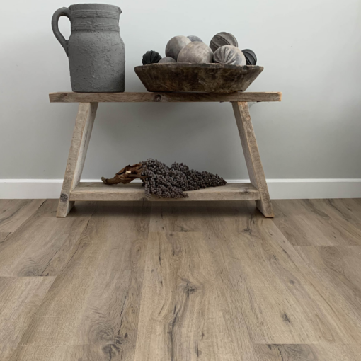 Gelasta Rigid Click City Smoked Oak Light - Image 2