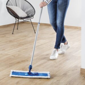PVC vloer onderhouden zonder gedoe: Zo doe je dat!