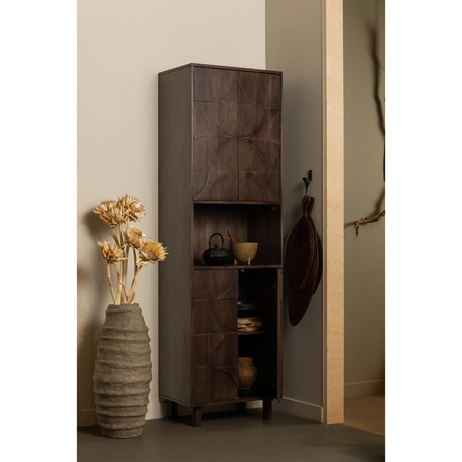 Draw 4-deurs opbergkast met open vak mango hout walnoot - Image 7