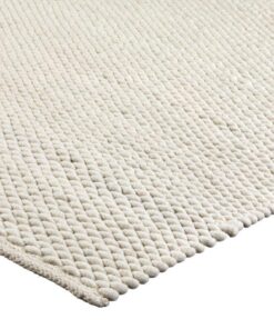 Donna Ivoor 111 200x300