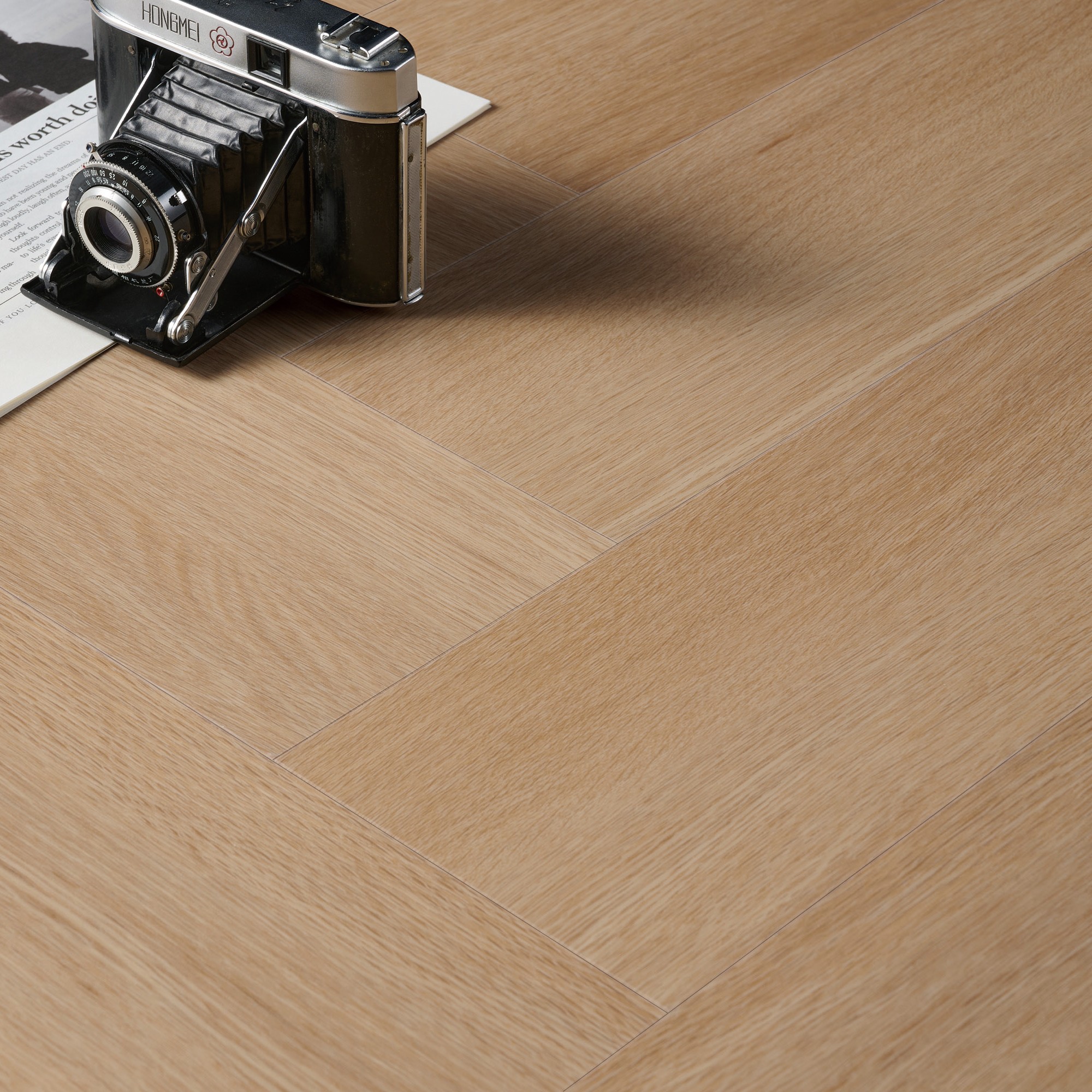 Braag Floors Prosecco XL Herringbone Dryback - Image 3
